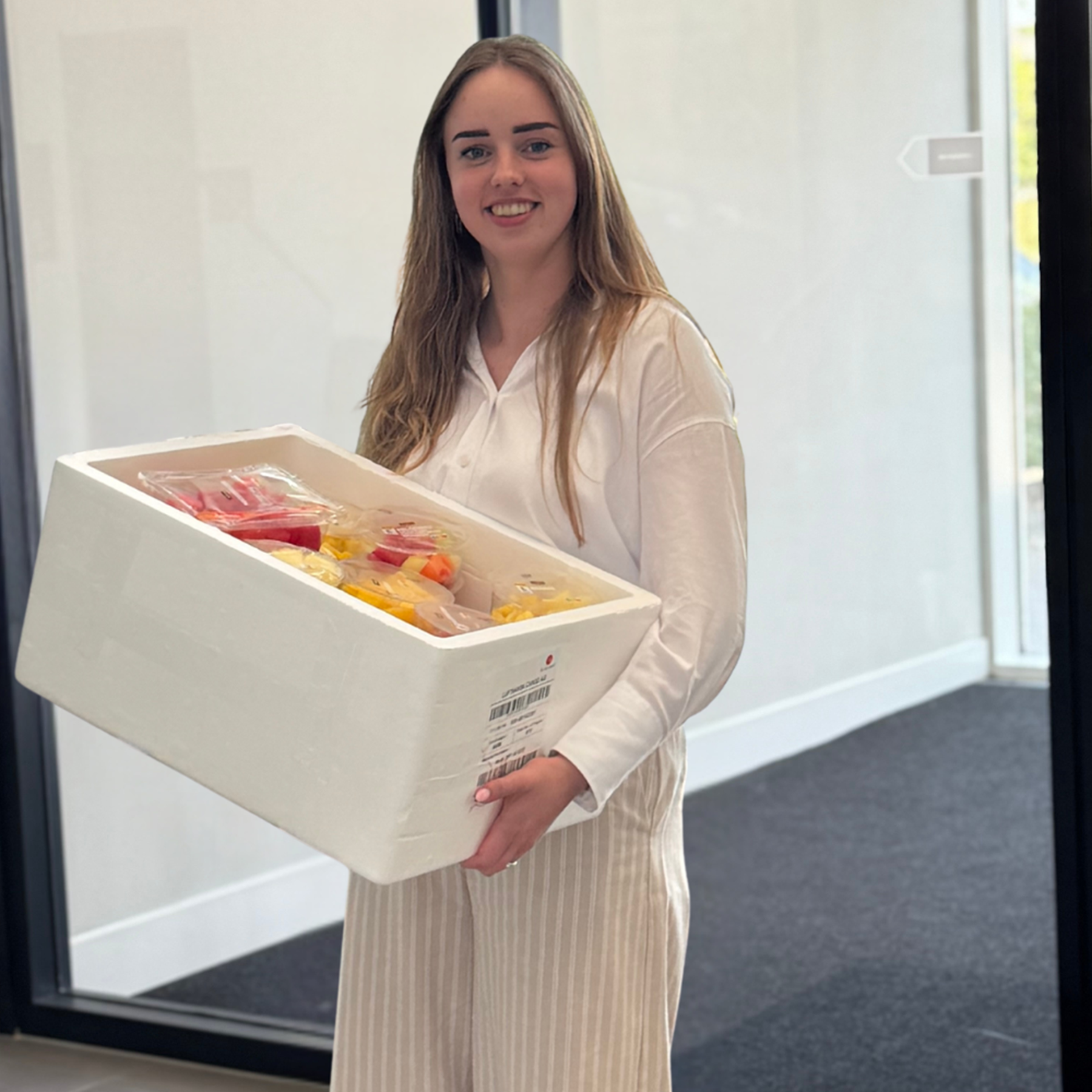 Lisa Saedt, Commercial Assistant
